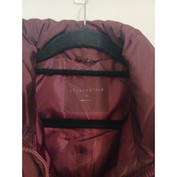 Aeropostale Quilt Puffer Vest Womens Medium Burgundy Red Full Zip Mock Neck - Picture 5 of 8